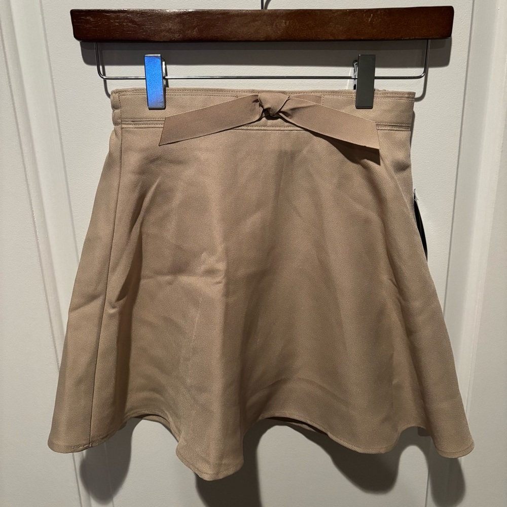 Izod Girls Tan Mini Skirt with front bow